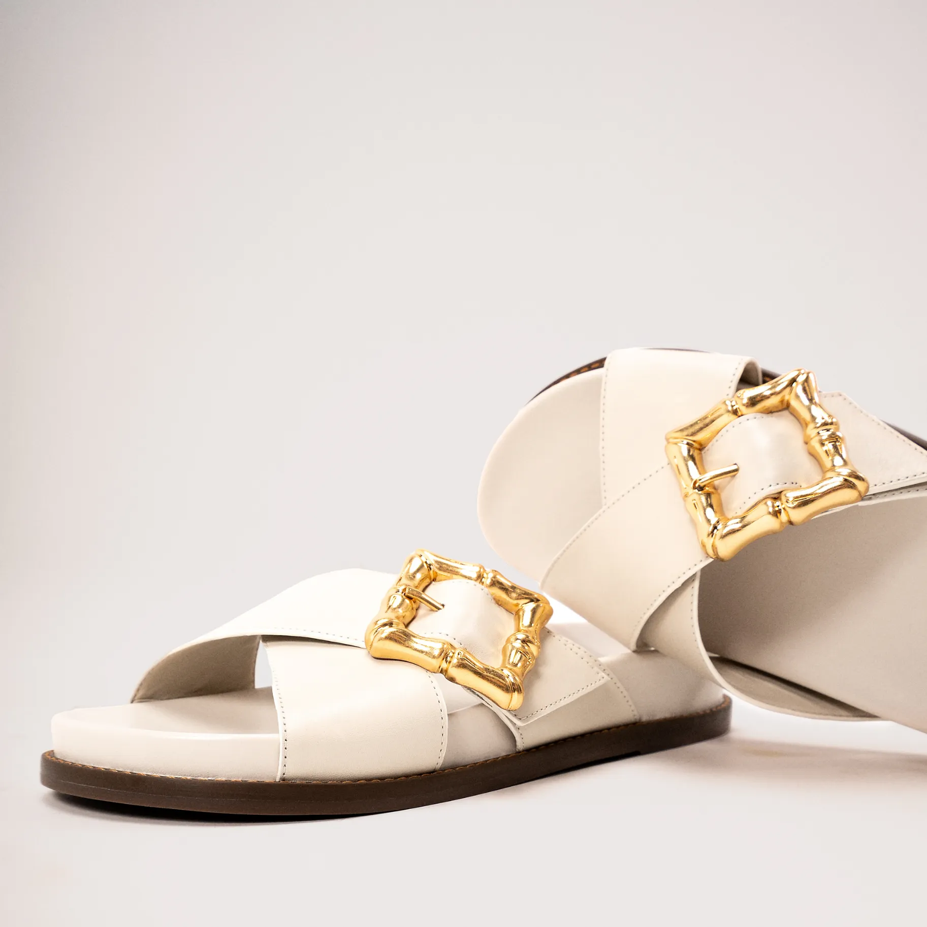 Enola Crossed Sporty Sandal