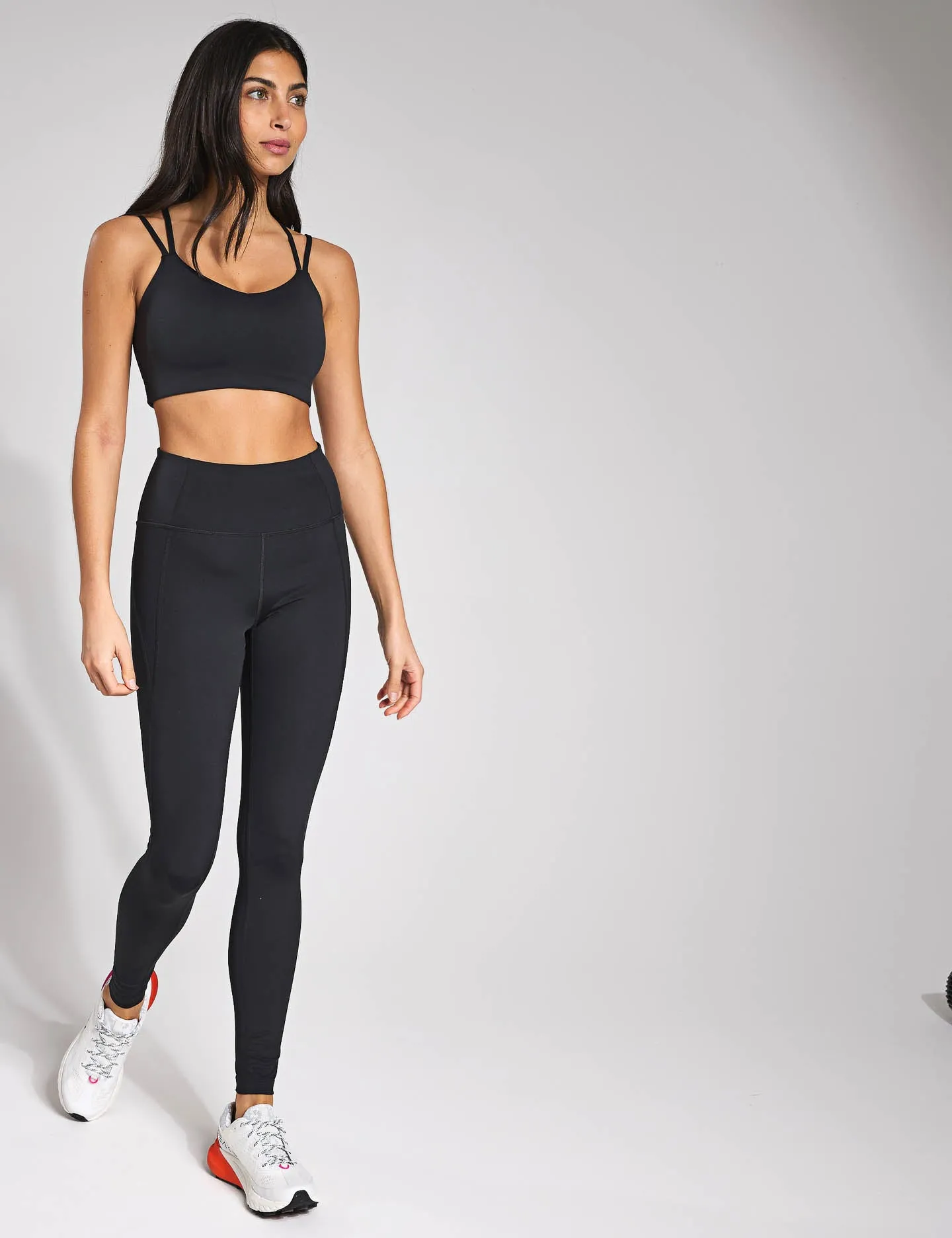 Noah Strappy Bra - Black