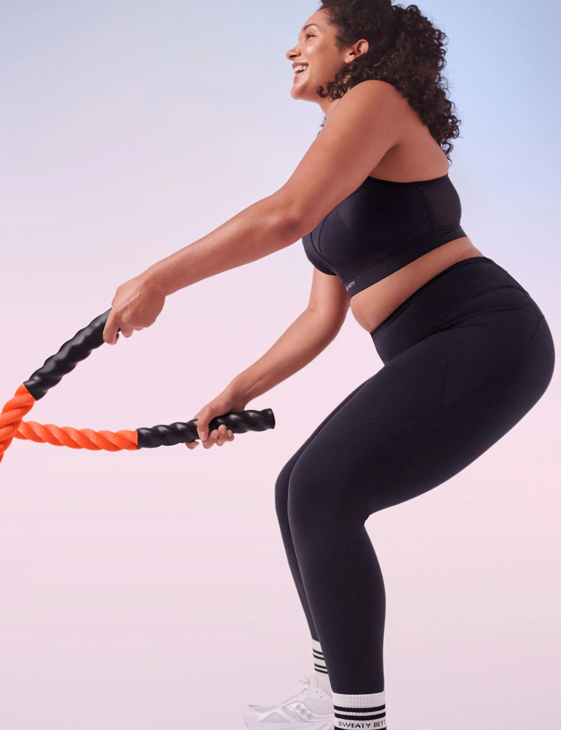 Power Medium Support Sports Bra - Black