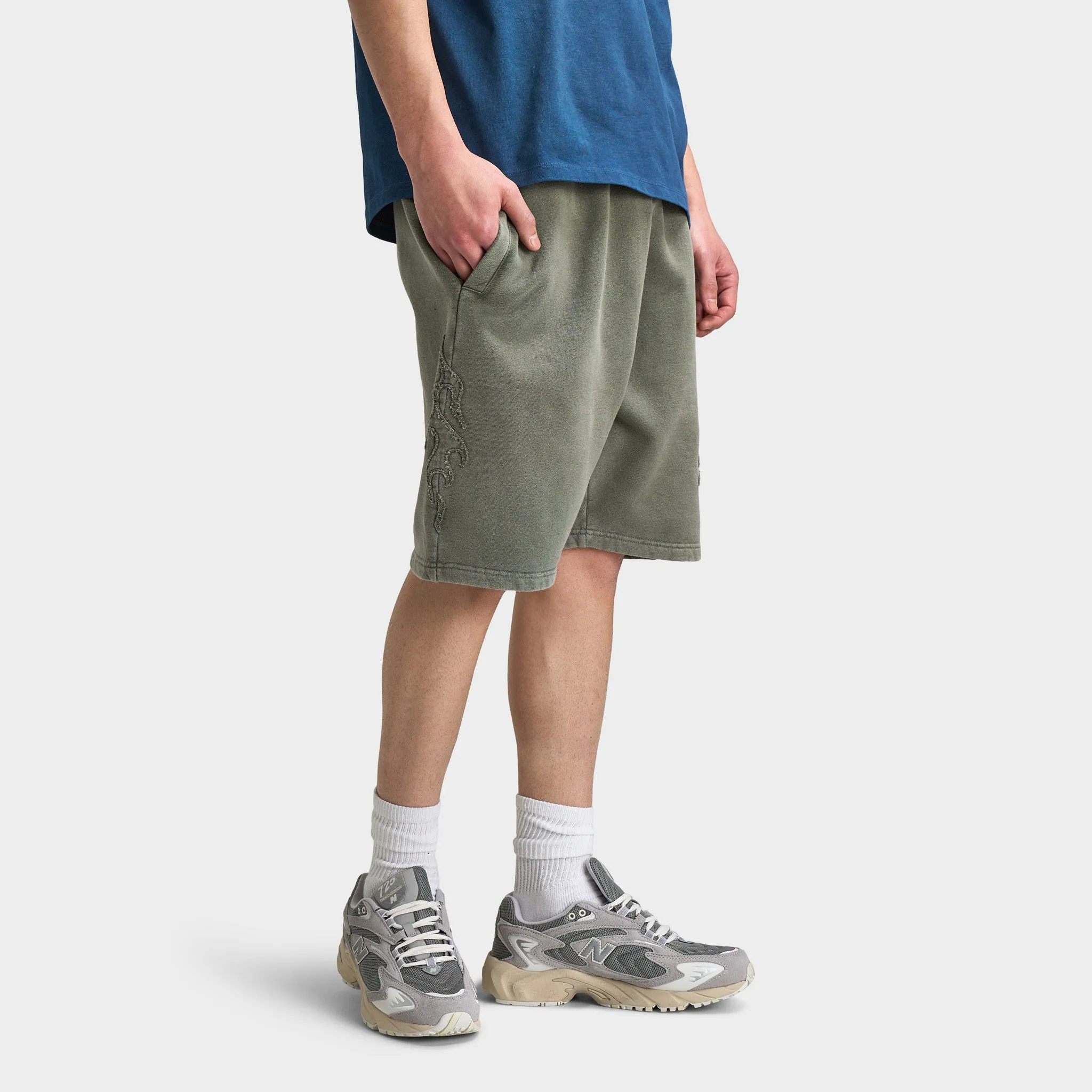 Supply & Demand Aydar Shorts / Washed Ivy Green