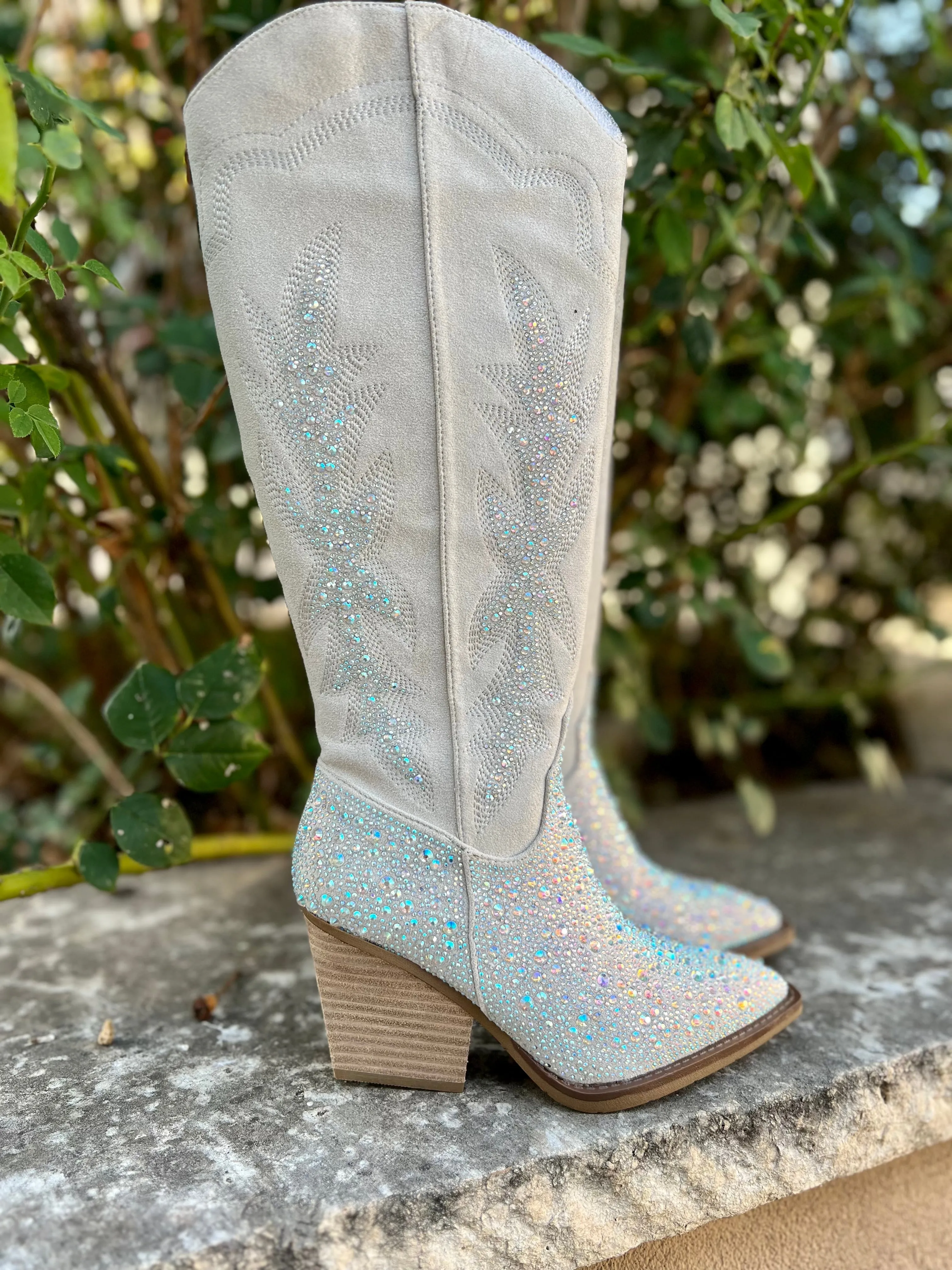 Very G Grey Rhinestone Western Style Boots*